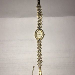 Calin Quartz Gold Crystal Stone Bracelet Watch